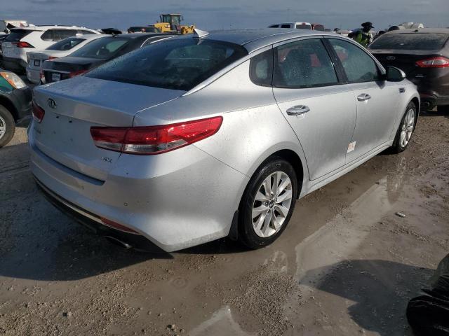 Photo 3 from auction – 2018 KIA OPTIMA EX with VIN 5XXGU4L33JG271098