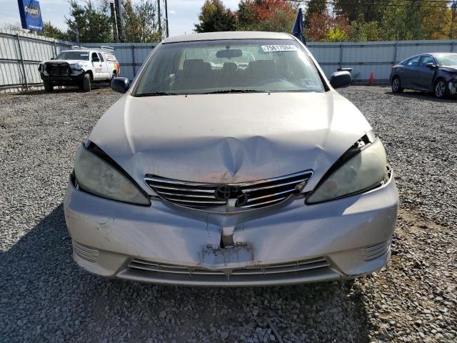 Photo 5 from auction – 2005 TOYOTA CAMRY LE with VIN 4T1BE32K65U394299