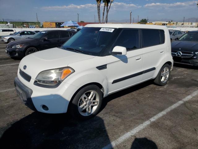 KIA SOUL + 2010 with VIN KNDJT2A29A7702446 - Photo from auction