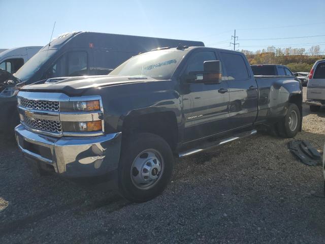 CHEVROLET SILVERADO 2019 with VIN 1GC4KVCY4KF202334 - Photo from auction