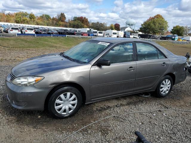 Photo 1 from auction – 2006 TOYOTA CAMRY LE with VIN JTDBE32K063065495