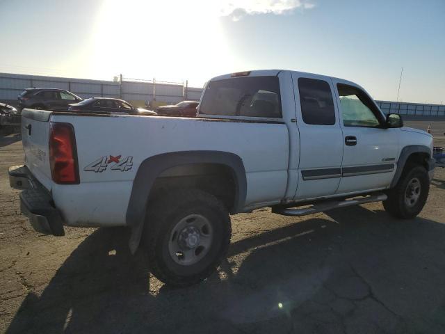 Photo 3 from auction – 2003 CHEVROLET SILVERADO with VIN 1GCHK29U13E219720