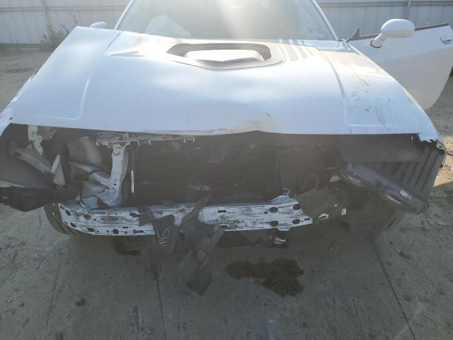 Photo 11 from auction – 2018 DODGE CHALLENGER with VIN 2C3CDZBT1JH215255