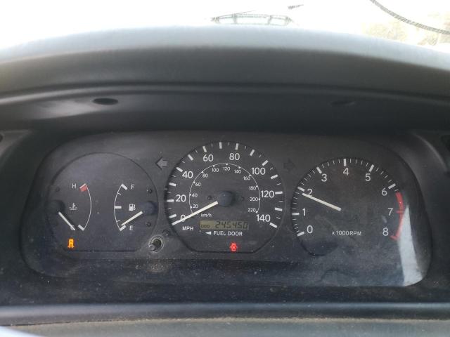 Photo 9 from auction – 2000 TOYOTA CAMRY CE with VIN 4T1BG22K3YU649161