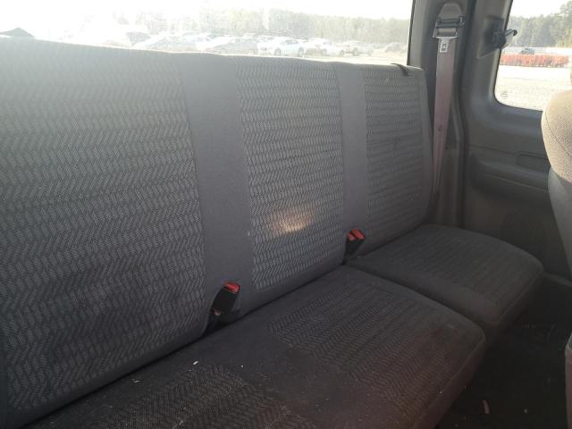 Photo 10 from auction – 2001 FORD F150 with VIN 2FTRX07LX1CA30894