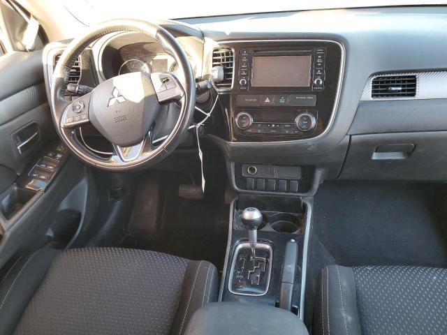 Photo 8 from auction – 2017 MITSUBISHI OUTLANDER with VIN JA4AD2A38HZ049042