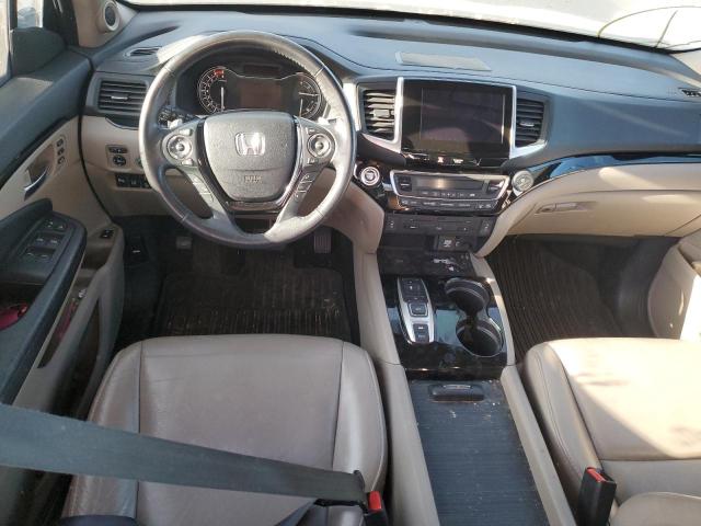 Photo 8 from auction – 2017 HONDA PILOT TOUR with VIN 5FNYF6H92HB084469