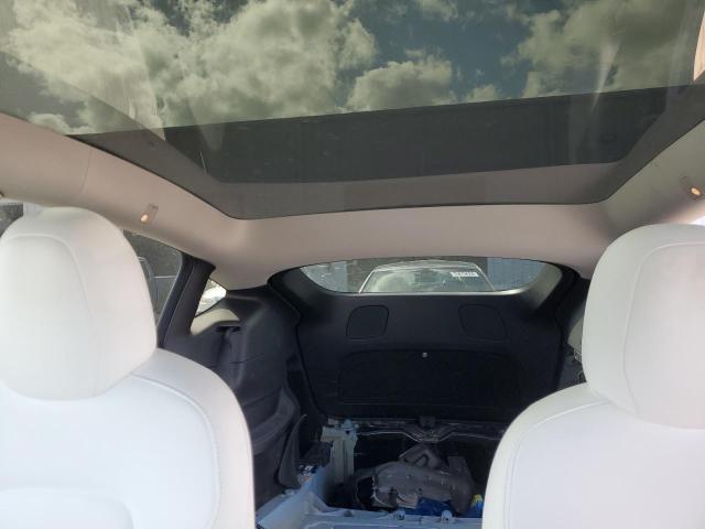 Photo 10 from auction – 2021 TESLA MODEL Y with VIN 5YJYGAEE9MF201220