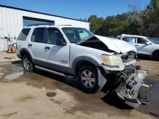 Photo 4 from auction – 2006 FORD EXPLORER X with VIN 1FMEU73E86UA97990
