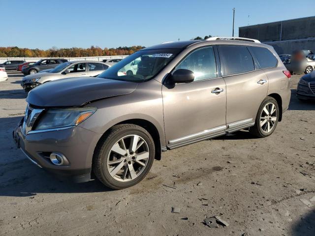 NISSAN PATHFINDER 2014 with VIN 5N1AR2MM7EC726684 - Photo from auction