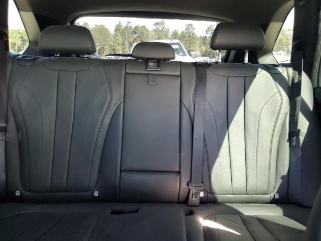 Photo 10 from auction – 2015 BMW X5 XDRIVE5 with VIN 5UXKR6C58F0J77637