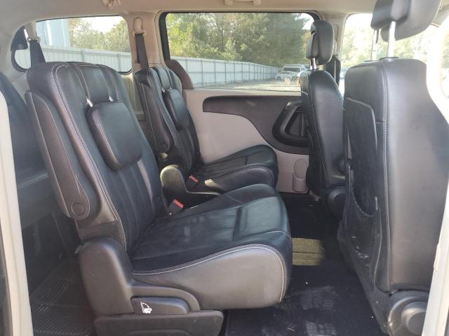 Photo 11 from auction – 2012 CHRYSLER TOWN & COU with VIN 2C4RC1BG9CR382330