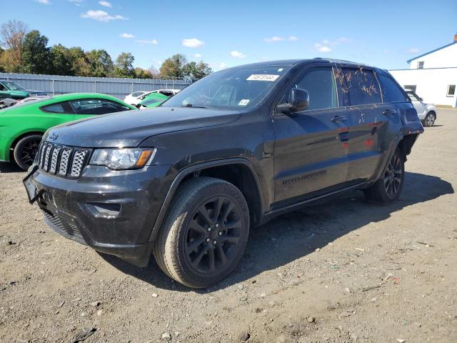 JEEP GRAND CHER 2017 with VIN 1C4RJFAG8HC865800 - Photo from auction