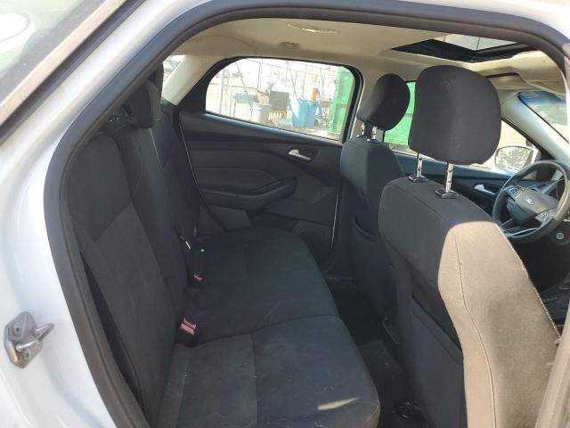 Foto 10 de la subasta – 2015 FORD FOCUS SE con VIN 1FADP3K28FL317163