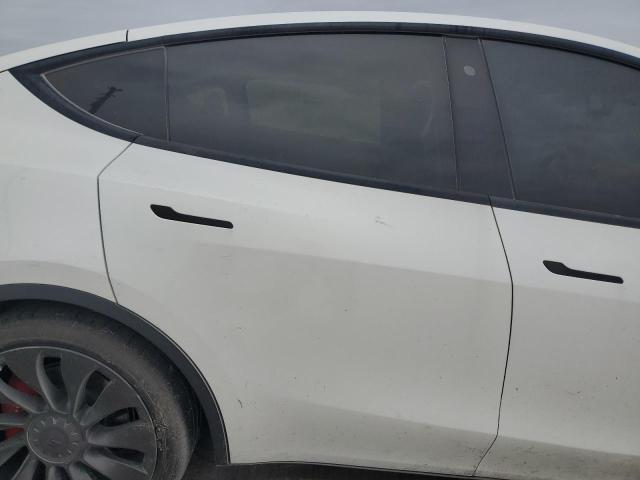 Photo 10 from auction – 2020 TESLA MODEL Y with VIN 5YJYGDEF1LF037468