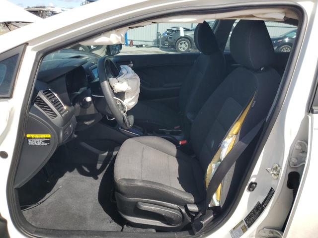Photo 7 from auction – 2018 KIA FORTE LX with VIN 3KPFL4A75JE219579