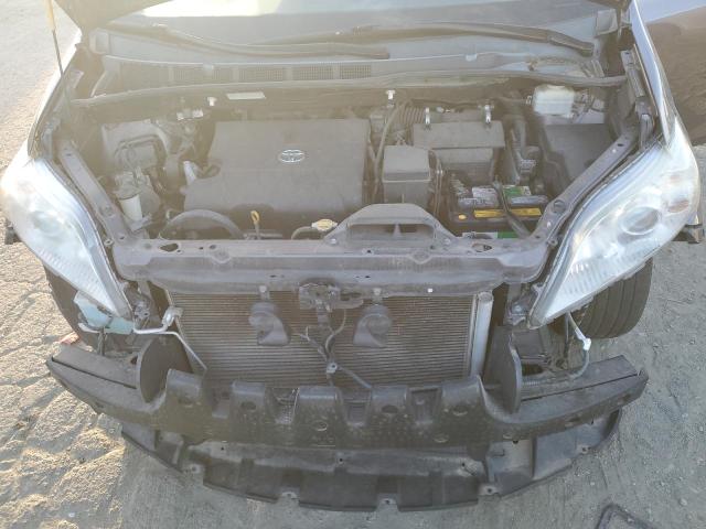 Photo 12 from auction – 2012 TOYOTA SIENNA XLE with VIN 5TDYK3DC2CS218803