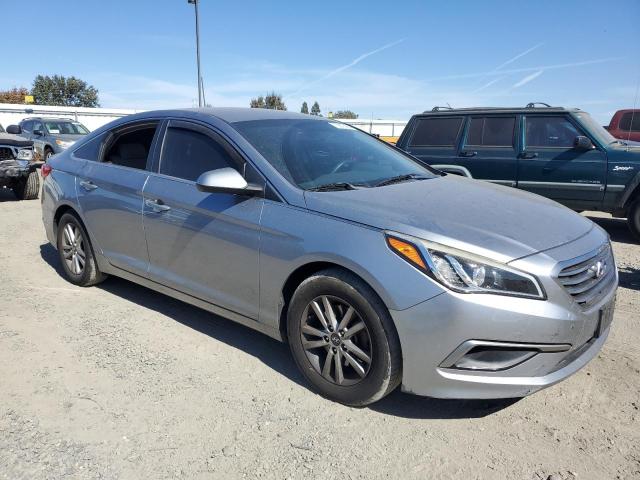 Photo 4 from auction – 2016 HYUNDAI SONATA SE with VIN 5NPE24AF4GH370780