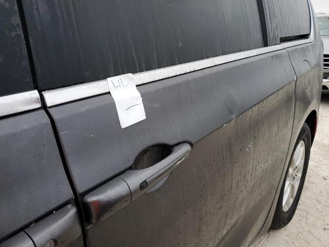 Photo 13 from auction – 2023 CHRYSLER PACIFICA T with VIN 2C4RC1BG4PR526808