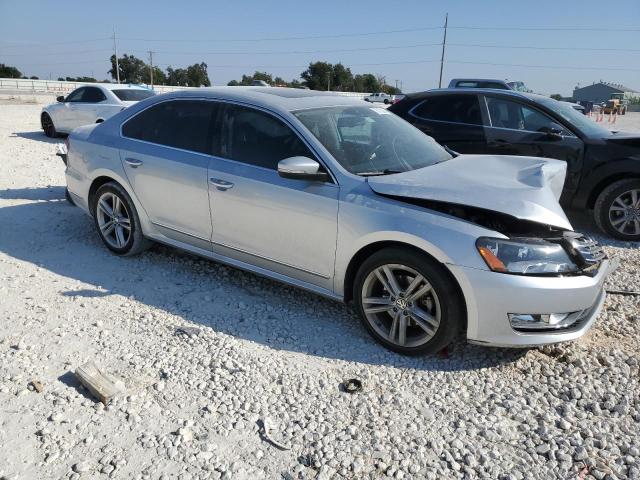 Photo 4 from auction – 2015 VOLKSWAGEN PASSAT SEL with VIN 1VWCV7A31FC061099