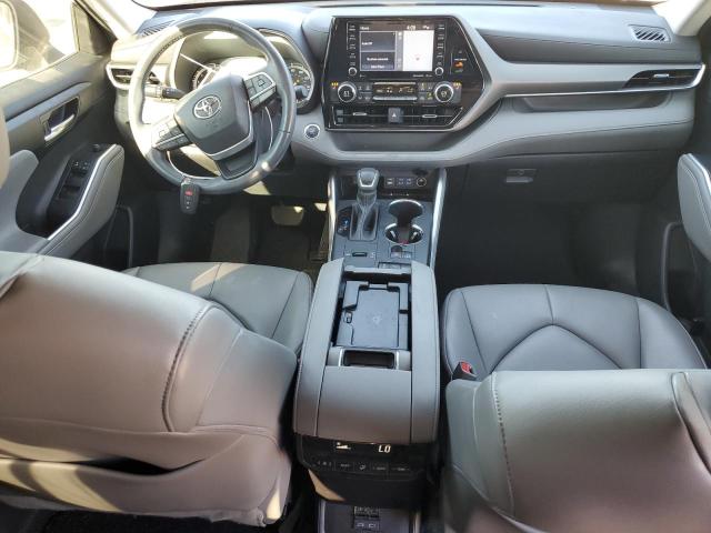Photo 8 from auction – 2022 TOYOTA HIGHLANDER with VIN 5TDHZRAH0NS555195