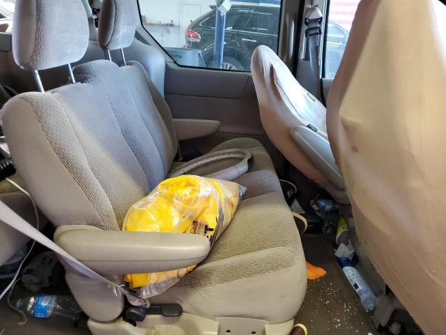 Photo 11 from auction – 2003 FORD WINDSTAR L with VIN 2FMZA51423BA33048