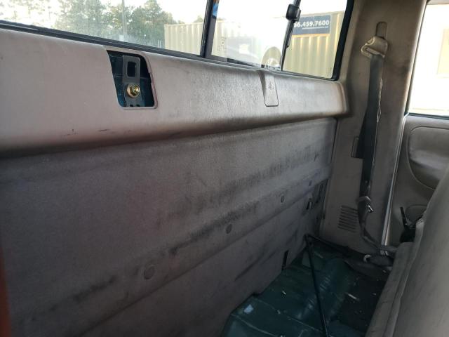 Photo 10 from auction – 2003 TOYOTA TUNDRA with VIN 5TBJN321X3S366491