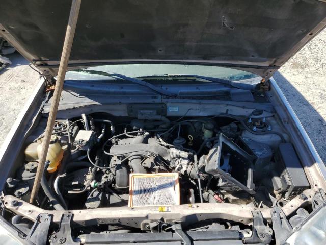 Photo 12 from auction – 2001 MAZDA TRIBUTE LX with VIN 4F2YU09181KM58507