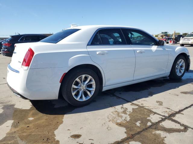Photo 3 from auction – 2015 CHRYSLER 300 LIMITE with VIN 2C3CCAAG4FH792037