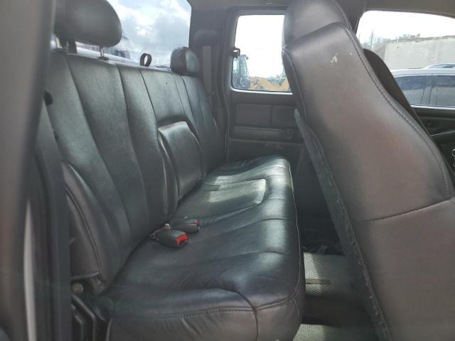 Photo 10 from auction – 2002 CHEVROLET SILVERADO with VIN 2GCEC19W521137601