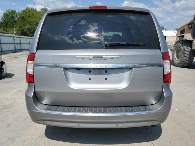 Photo 6 from auction – 2015 CHRYSLER TOWN & COU with VIN 2C4RC1CG1FR547399