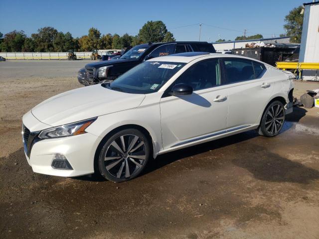 Photo 1 from auction – 2019 NISSAN ALTIMA SR with VIN 1N4BL4CW2KC244943
