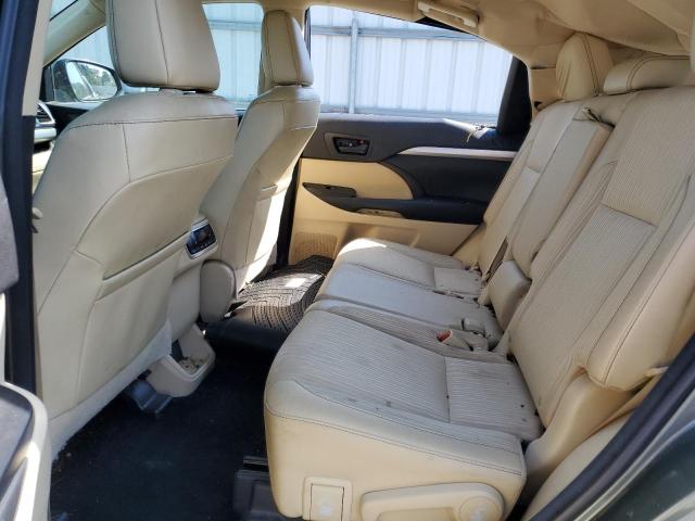 Foto 11 de la subasta – 2016 TOYOTA HIGHLANDER con VIN 5TDBKRFHXGS294731