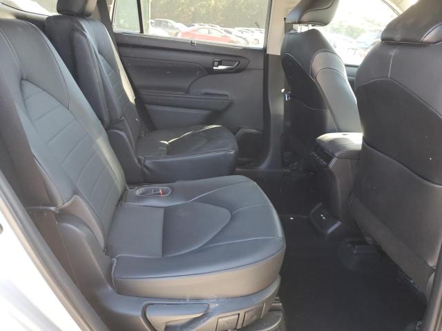 Photo 11 from auction – 2021 TOYOTA HIGHLANDER with VIN 5TDGARAH2MS505450
