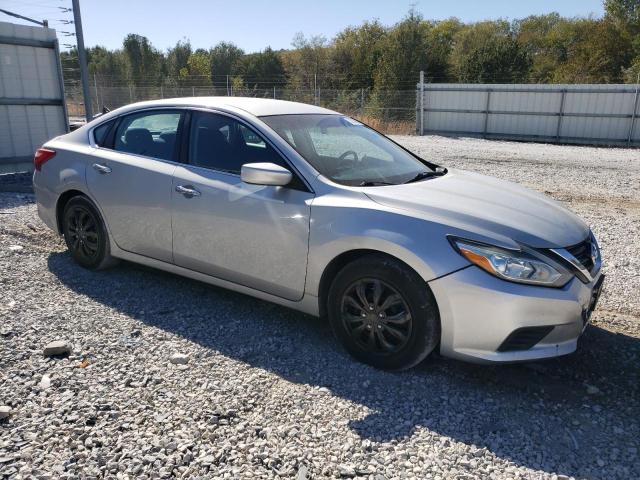 Photo 4 from auction – 2017 NISSAN ALTIMA 2.5 with VIN 1N4AL3AP3HN348355