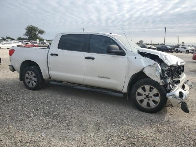 Photo 4 from auction – 2012 TOYOTA TUNDRA CRE with VIN 5TFEM5F19CX049992