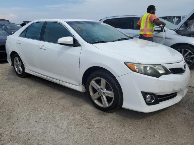 Photo 4 from auction – 2014 TOYOTA CAMRY L with VIN 4T1BF1FK8EU763787