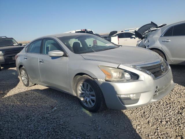 Photo 4 from auction – 2015 NISSAN ALTIMA 2.5 with VIN 1N4AL3AP2FN324173