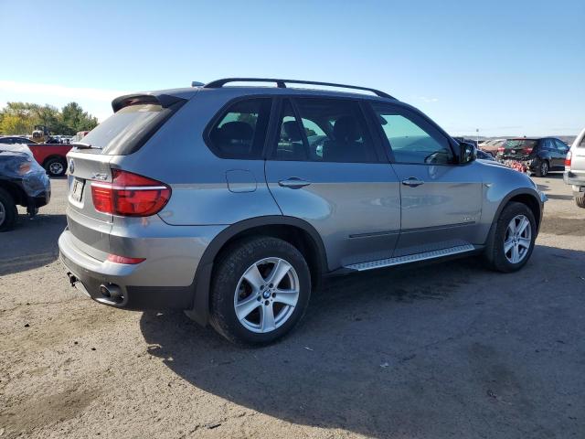 Photo 3 from auction – 2012 BMW X5 XDRIVE3 with VIN 5UXZW0C55CL666754