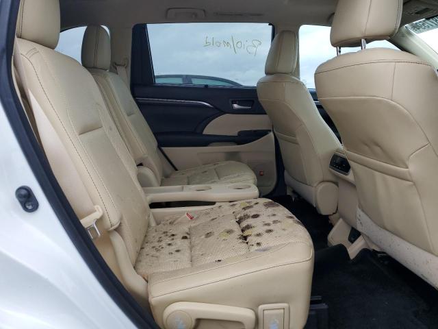 Photo 11 from auction – 2016 TOYOTA HIGHLANDER with VIN 5TDDKRFH7GS319318