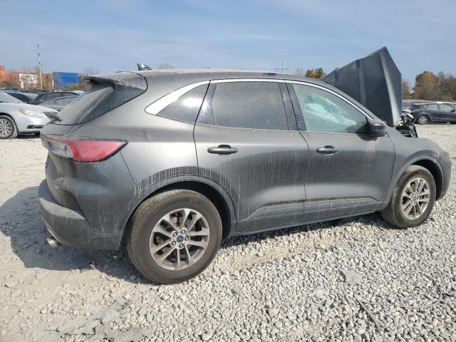 Photo 3 from auction – 2020 FORD ESCAPE SE with VIN 1FMCU9G65LUA81652