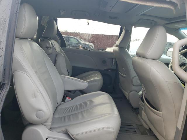 Photo 11 from auction – 2014 TOYOTA SIENNA XLE with VIN 5TDYK3DC9ES465965