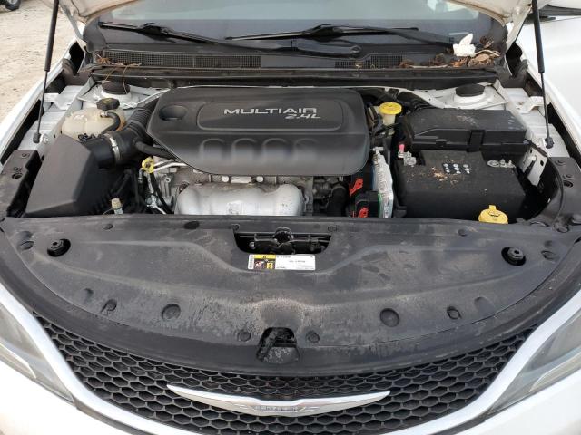 Photo 11 from auction – 2016 CHRYSLER 200 LIMITE with VIN 1C3CCCAB6GN167079
