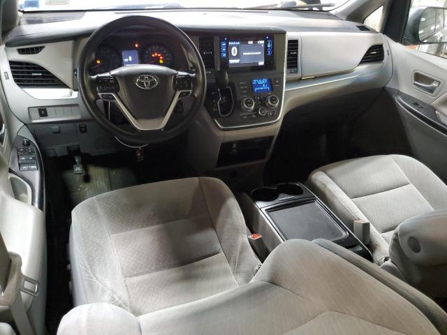 Photo 8 from auction – 2017 TOYOTA SIENNA LE with VIN 5TDKZ3DC1HS871616
