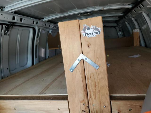 Photo 10 from auction – 2017 CHEVROLET EXPRESS G2 with VIN 1GCWGBFG7H1135696