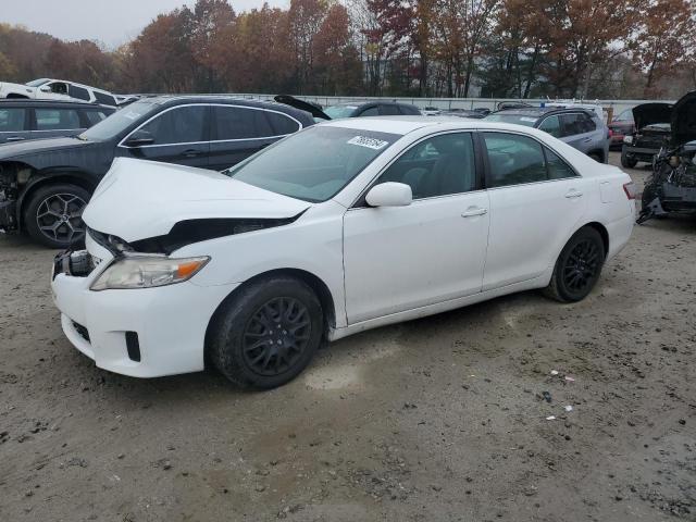 TOYOTA CAMRY HYBR 2011 with VIN 4T1BB3EK6BU140043 - Photo from auction