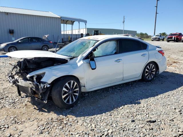 NISSAN ALTIMA 2.5 2017 with VIN 1N4AL3AP5HC113323 - Photo from auction