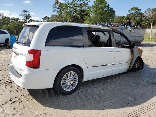 Photo 3 from auction – 2014 CHRYSLER TOWN & COU with VIN 2C4RC1GG0ER332881