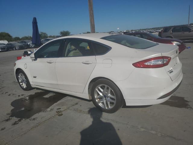 Photo 2 from auction – 2016 FORD FUSION SE with VIN 3FA6P0PU5GR231619