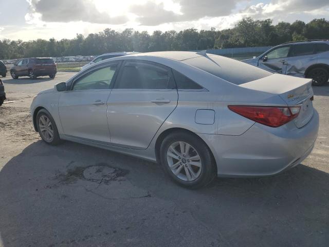 Photo 2 from auction – 2013 HYUNDAI SONATA GLS with VIN 5NPEB4AC6DH695271